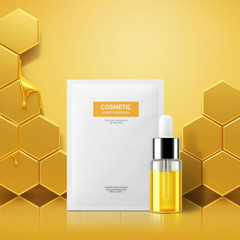 꿀과 엠플이 함유된 마스크팩